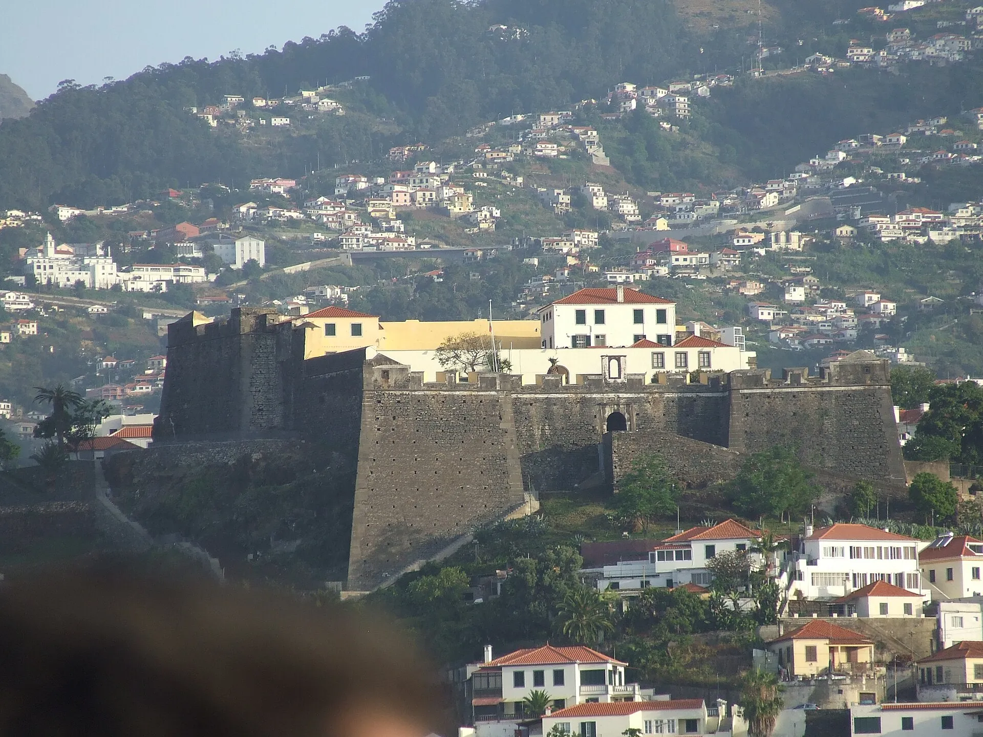 how big is madeira island, Madeira